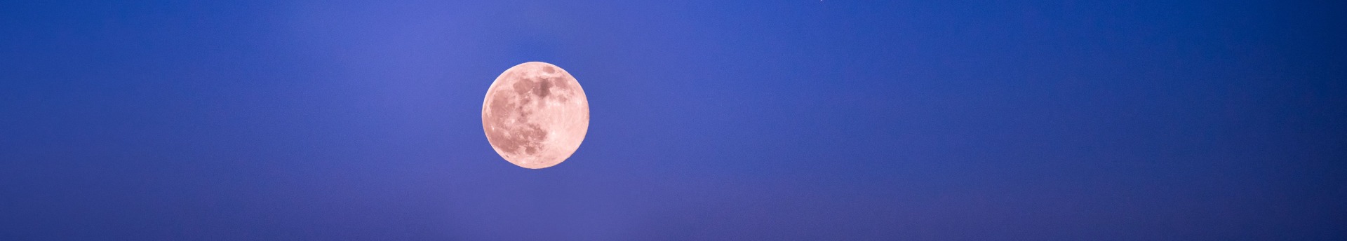 Van víz a Holdon? A válasz éppen huszonöt éves!