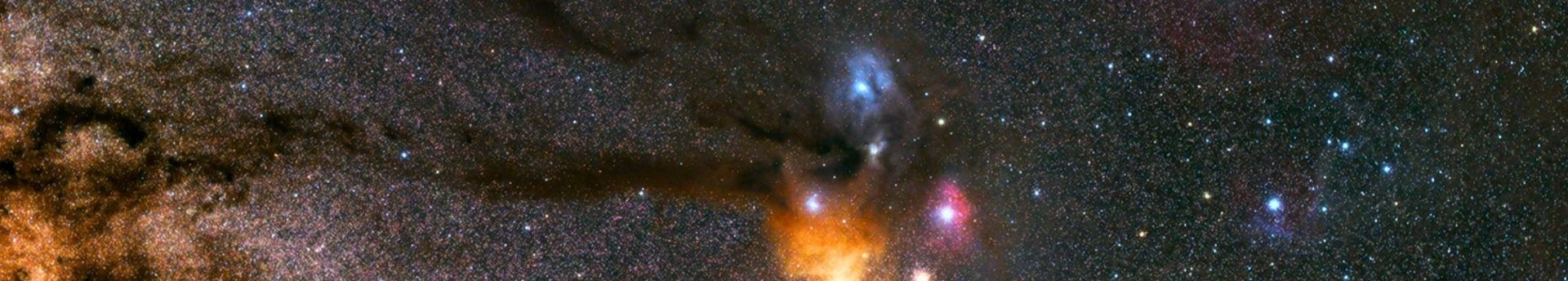 A Hold és az Antares hajnali együttállása