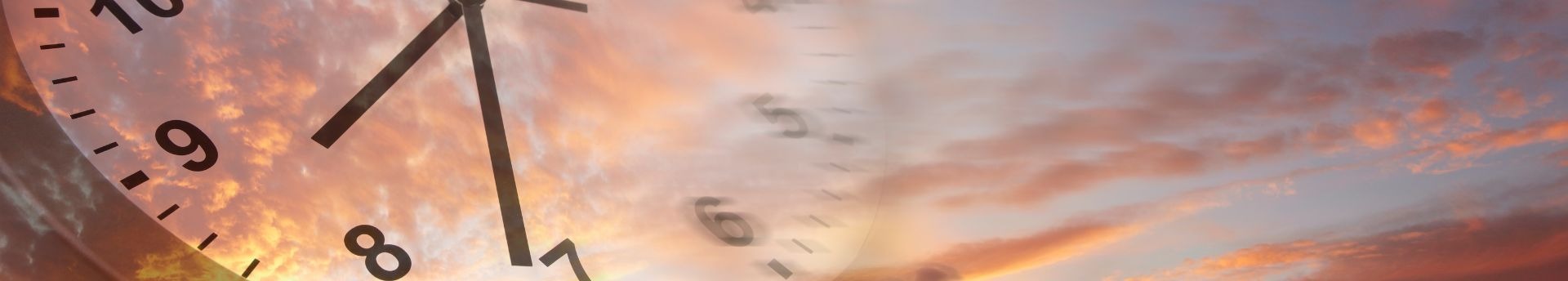 Ismét itt az óraátállítás, egy órával többet aludhatunk