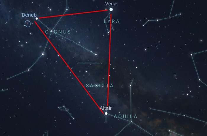 Forró óriásbolygó keringhet a Vega csillag körül