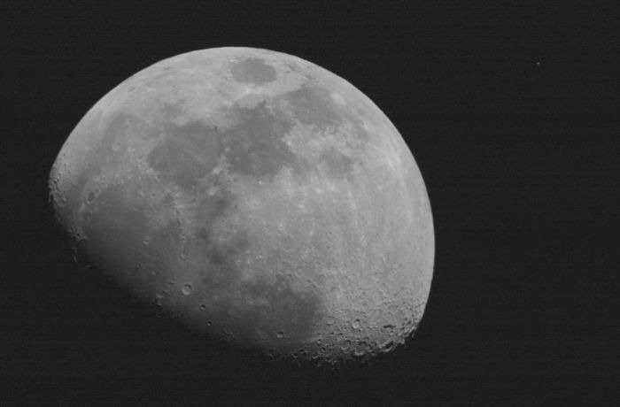 A Spica együtt áll a Holddal