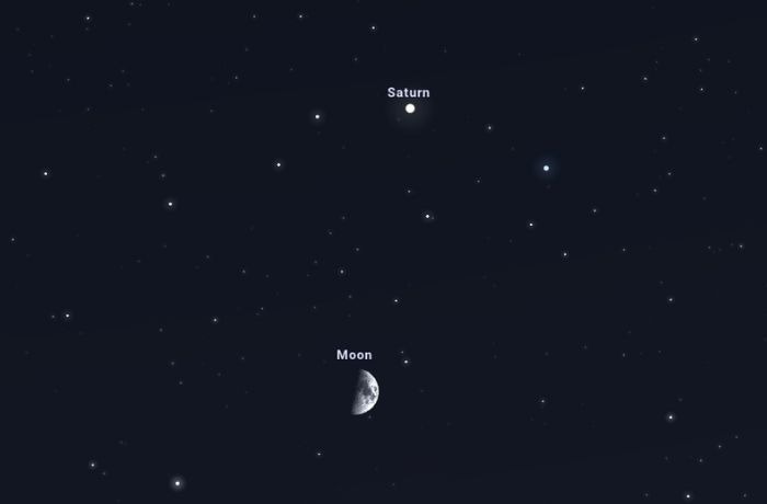 A Szaturnusz tündöklése a félhold felett 