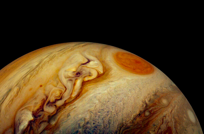 A korai Jupiter kétszer akkora lehetett, mint a mostani!