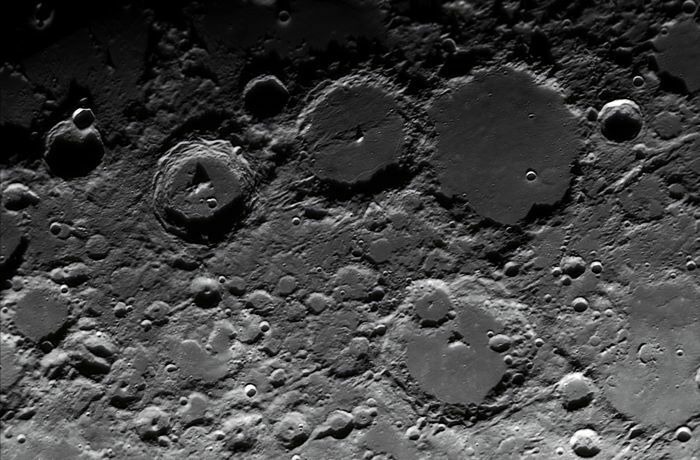 A Hold és Jupiter különleges találkozása: Rekord vékony holdsarlók bolygóegyüttállással fűszerezve