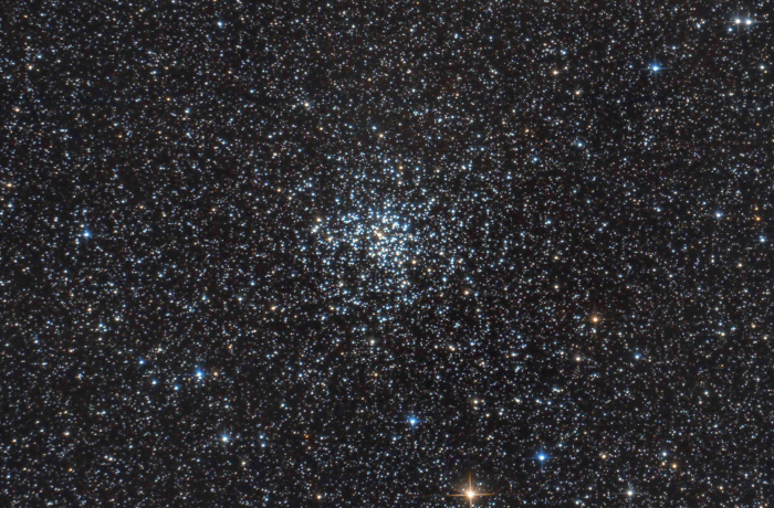 Messier 37 – a Szekeres leggazdagabb nyílthalmaza