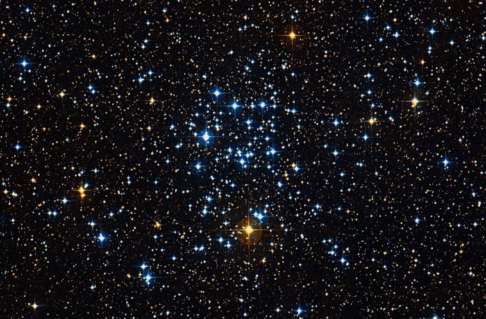 Messier 50 – a szív alakú nyílthalmaz