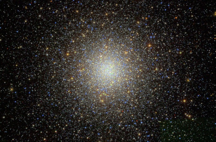 Messier 53 – Egy kölcsönható gömbhalmaz-pár egyik tagja