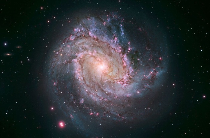 Messier 83 – A Déli-Szélkerék-galaxis