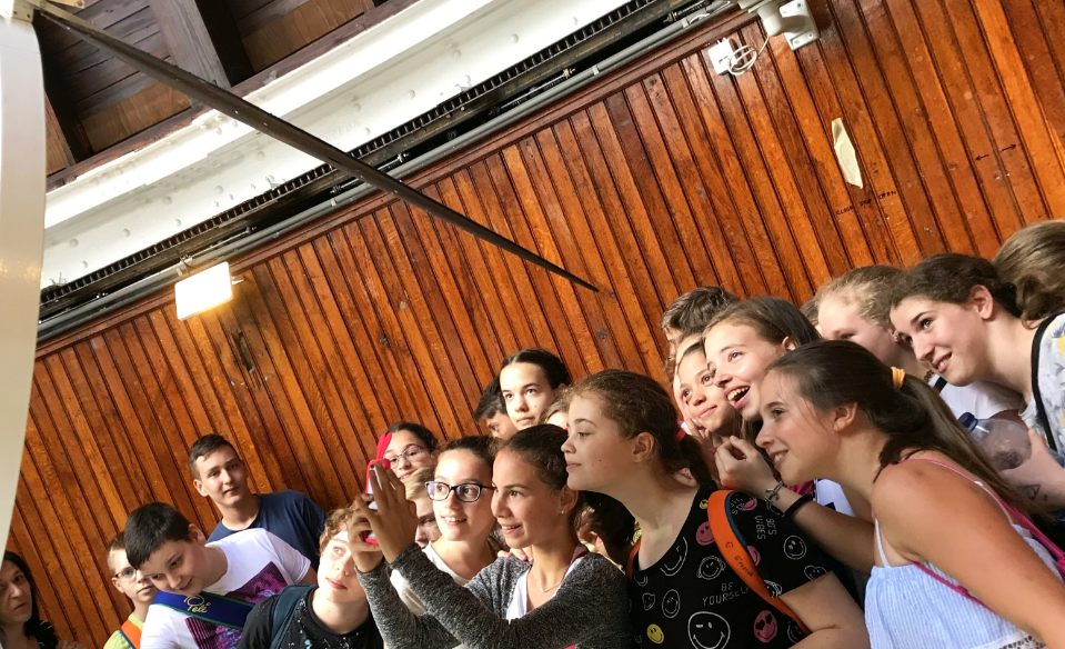 Osztálykirándulás, baráti társaságok, klubok